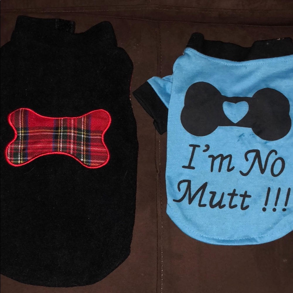 Set of 2 dog shirts